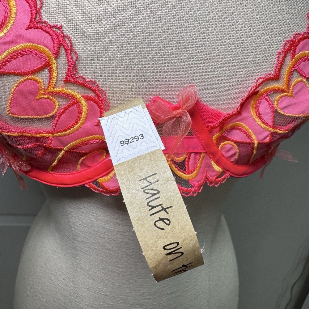 VS For Love & Lemons‎ Graphic Hearts Underwire Unlined Bra Size Large NWT - Picture 6 of 12